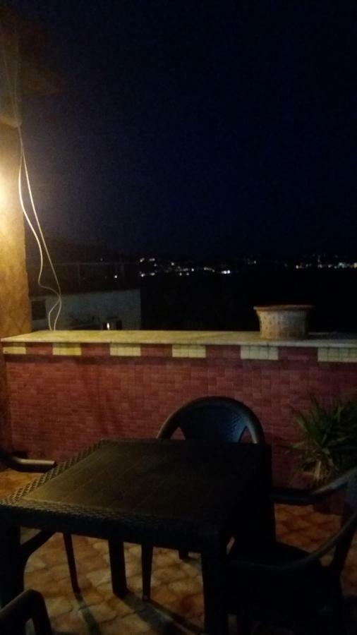Vient E Mare Apartment Torre Annunziata Luaran gambar