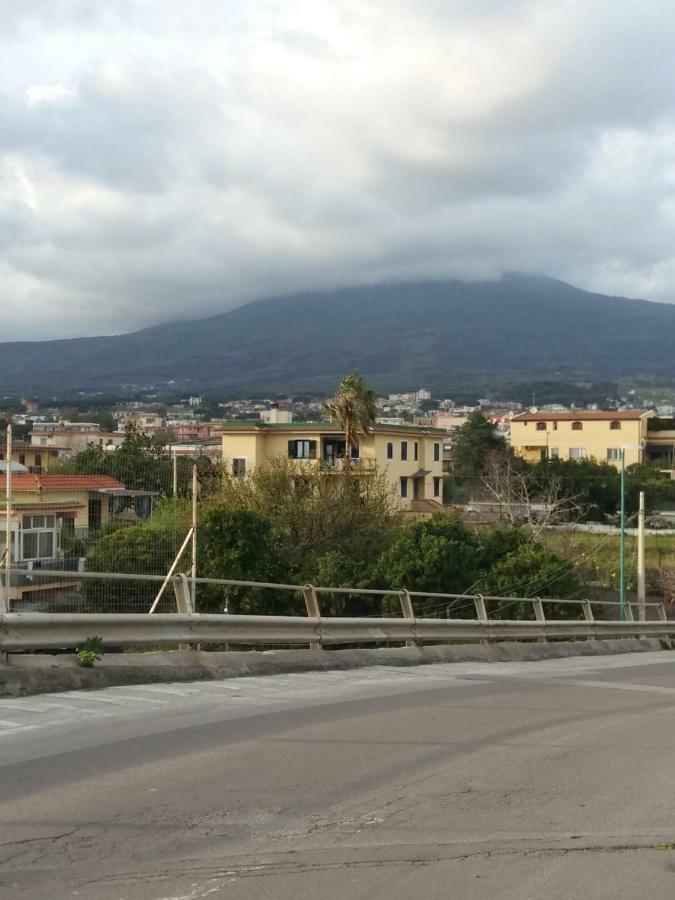 Vient E Mare Apartment Torre Annunziata Luaran gambar